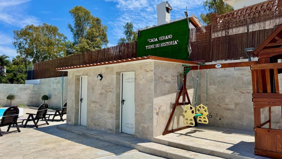 Casa Rural De Diseno Con Piscina Y Barbacoa Malaga Luaran gambar