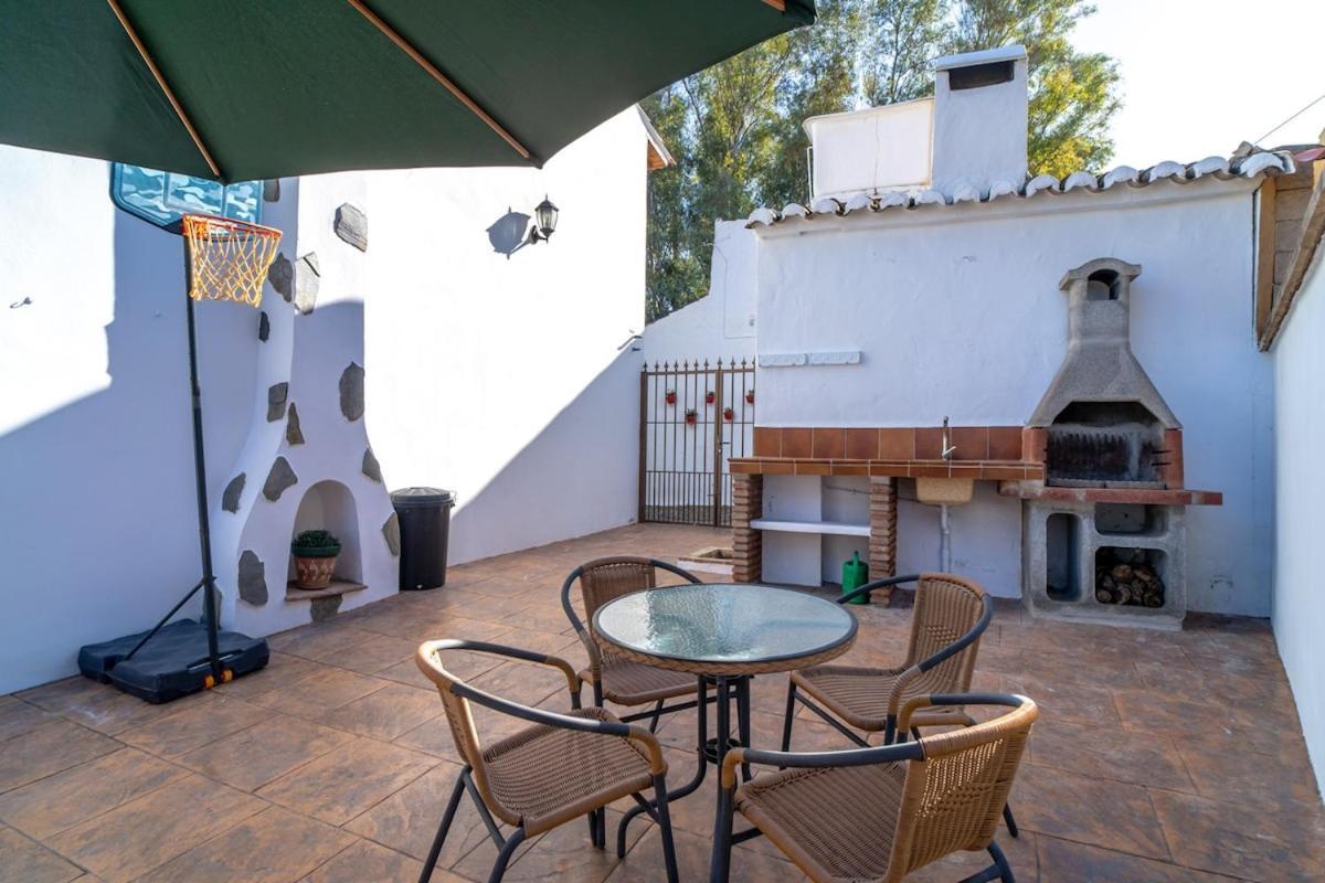 Casa Rural De Diseno Con Piscina Y Barbacoa Malaga Luaran gambar